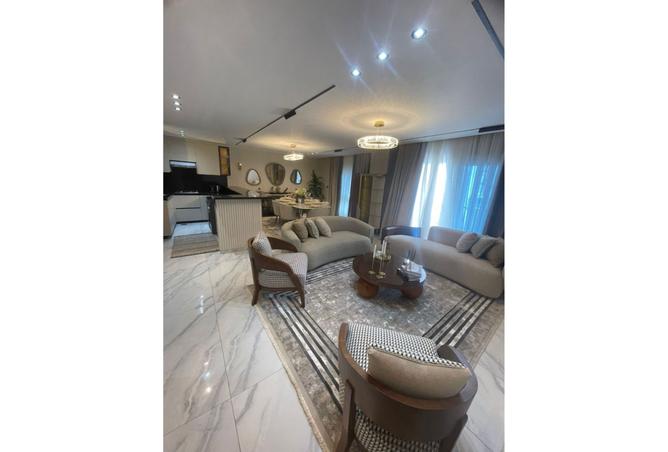 8026143 - Property Image 3