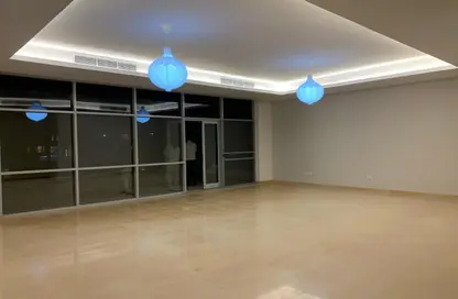 (بنتهاوس  (روف - 4 غرف نوم - 4 حمامات للايجار في كايرو فيستيفال سيتى - المستثمرين الشمالية - مدينة القاهرة الجديدة - القاهرة