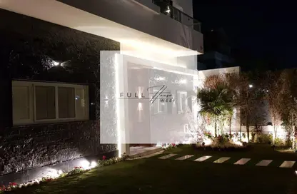 Twin House - 7+ Bedrooms - 6 Bathrooms for sale in Zayed Dunes - 6th District - Sheikh Zayed City - Giza