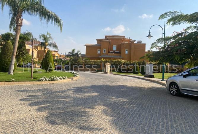 7919040 - Property Image 2