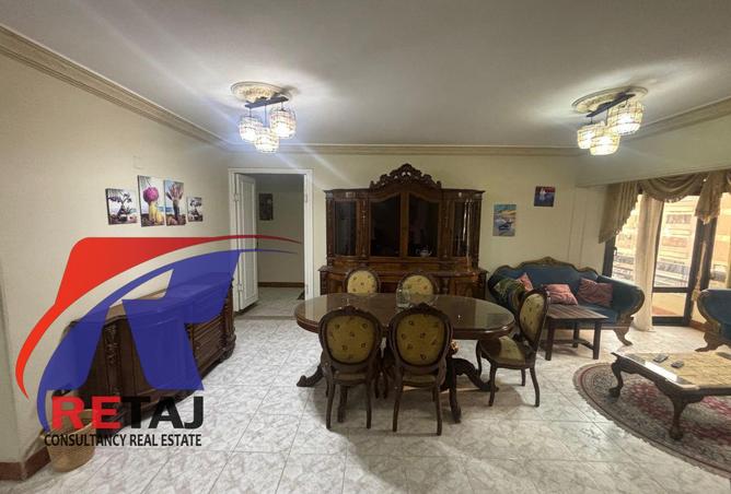 8245849 - Property Image 3