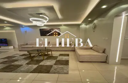 Apartment - 2 Bedrooms - 2 Bathrooms for rent in Madinaty - Cairo