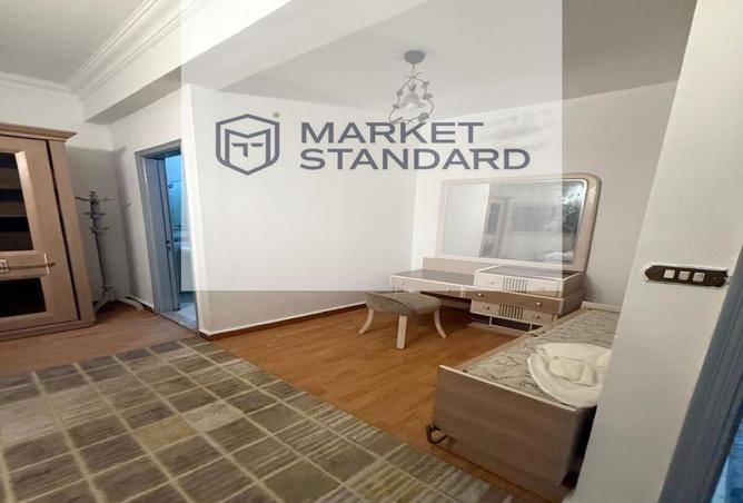 8172364 - Property Image 2