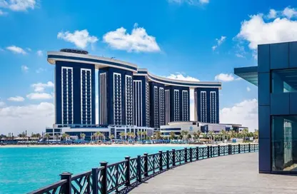شقق فندقية - 4 غرف نوم - 3 حمامات للبيع في بيتش فرونت تاورز - مدينة العلمين الجديدة - العلمين - الساحل الشمالي
