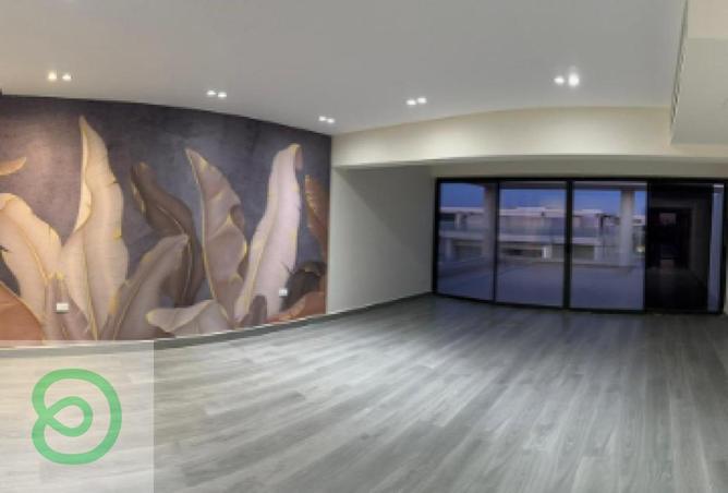 8429004 - Property Image 2