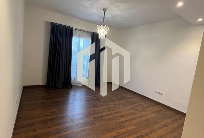 8099020 - Property Image 2