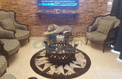 شقة - 2 غرف نوم - 2 حمامات للبيع في طريق السويس - مدينة القاهرة الجديدة - القاهرة