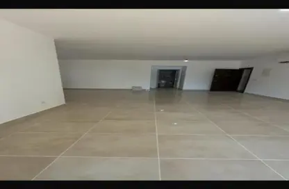 شقة - 3 غرف نوم - 3 حمامات للايجار في مون ريزيدنس - فيفث سكوير - التجمع الخامس - مدينة القاهرة الجديدة - القاهرة