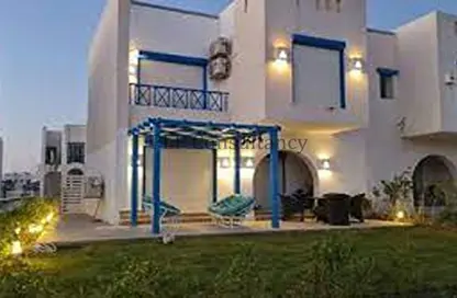 شاليه - 2 غرف نوم - 2 حمامات للبيع في بلاج - سيدي عبد الرحمن - الساحل الشمالي