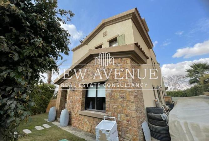 8069162 - Property Image 2