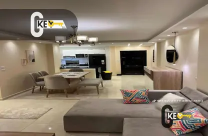 Apartment - 2 Bedrooms - 1 Bathroom for rent in Talaat Mostafa St. - Rehab City Second Phase - Al Rehab - New Cairo City - Cairo