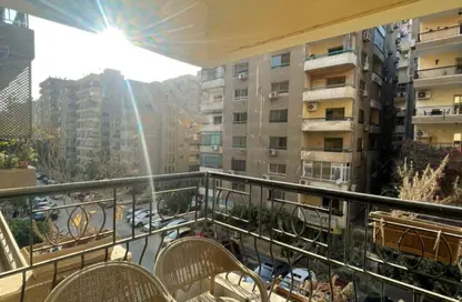 Apartment - 3 Bedrooms - 2 Bathrooms for sale in Hesham Labib St. - 8th Zone - Nasr City - Cairo