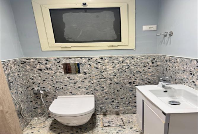 8061995 - Property Image 2