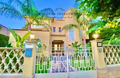 Villa - 4 Bedrooms - 6 Bathrooms for sale in Hayati Residence - North Investors Area - New Cairo City - Cairo