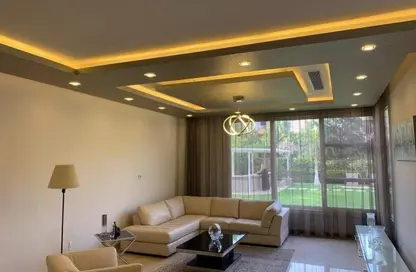 شقة - 2 غرف نوم - 2 حمامات للبيع في 6 ويست - بيفرلي هيلز - كمبوندات الشيخ زايد - الشيخ زايد - الجيزة