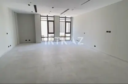 Office Space - Studio - 1 Bathroom for rent in District 5 - 5th Settlement Compounds - The 5th Settlement - New Cairo City - Cairo