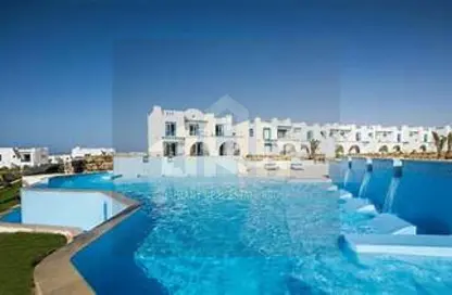 Penthouse - 2 Bedrooms - 2 Bathrooms for sale in Mountain View - Ras Al Hekma - North Coast