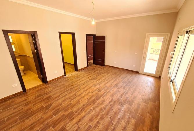 8084088 - Property Image 2
