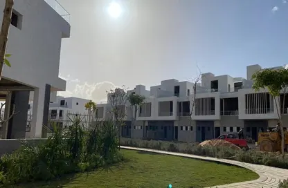 تاون هاوس - 5 غرف نوم - 5 حمامات للبيع في جولز - طريق مصر اسكندرية الصحراوي - مدينة 6 أكتوبر - الجيزة