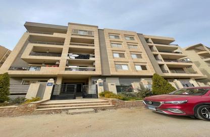 Apartment - 3 Bedrooms - 2 Bathrooms for sale in North Lotus - El Lotus - New Cairo City - Cairo