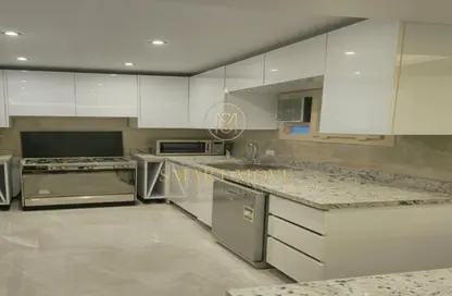 شقة - 3 غرف نوم - 4 حمامات للايجار في ارض الجولف - مصر الجديدة - القاهرة