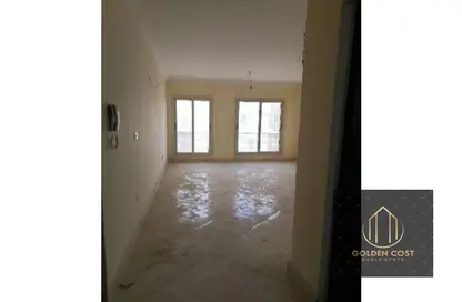 Apartment - 3 Bedrooms - 2 Bathrooms for rent in El Koronfel - The 5th Settlement - New Cairo City - Cairo