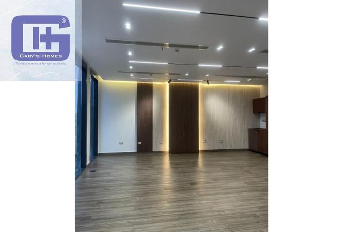 8198613 - Property Main Image