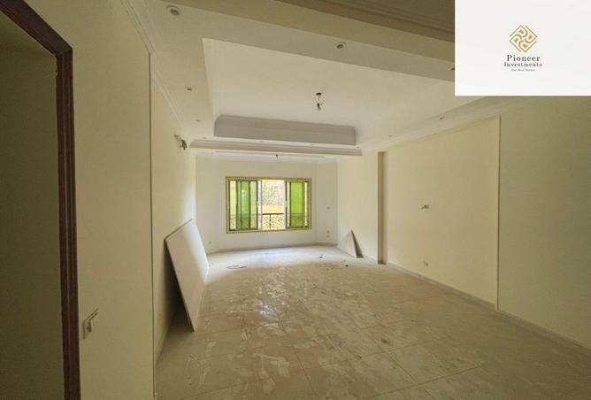 8274438 - Property Image 2