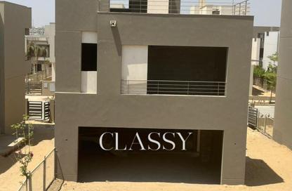 Villa - 4 Bedrooms - 4 Bathrooms for sale in The Crown - Cairo Alexandria Desert Road - 6 October City - Giza