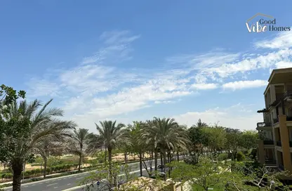 شقة - 2 غرف نوم - 2 حمامات للايجار في التو - اب تاون كايرو - المقطم - القاهرة