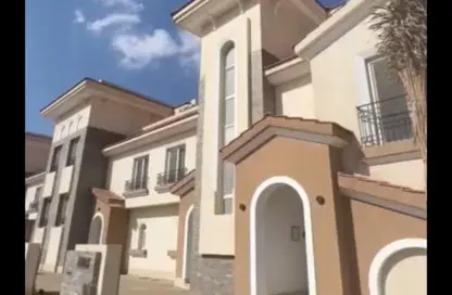 Townhouse - 4 Bedrooms - 4 Bathrooms for sale in Al Maqsad - New Capital Compounds - New Capital City - Cairo
