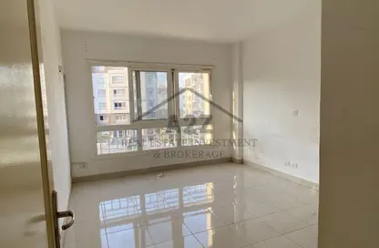 شقة - 3 غرف نوم - 3 حمامات للايجار في مدينتي - القاهرة