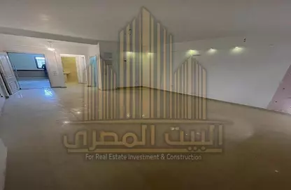 Medical Facility - Studio - 1 Bathroom for sale in Akhnaton St. - District 5 - The 5th Settlement - New Cairo City - Cairo