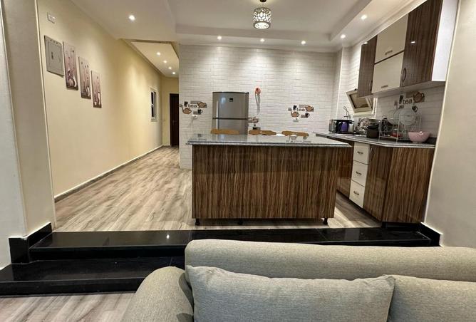 8230924 - Property Image 2