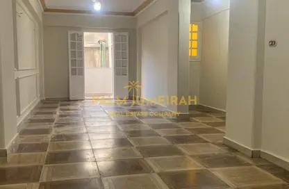 Apartment - 2 Bedrooms - 1 Bathroom for sale in Ali Hiba St. - Sidi Beshr - Hay Awal El Montazah - Alexandria