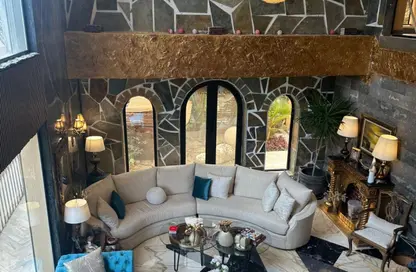 فيلا - 4 غرف نوم - 4 حمامات للبيع في پريڤادو - مدينتي - القاهرة