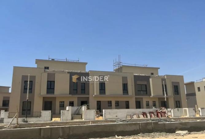 8260631 - Property Image 3