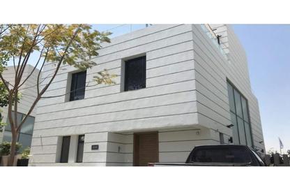 Villa - 4 Bedrooms - 4 Bathrooms for sale in Al Burouj Compound - El Shorouk Compounds - Shorouk City - Cairo