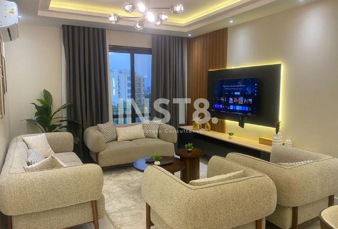 8282915 - Property Image 2