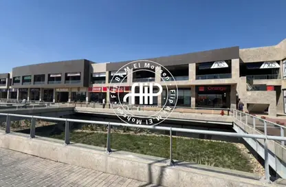 Shop - Studio - 2 Bathrooms for rent in City Walk Strip - Waslet Dahshur Road - Sheikh Zayed City - Giza