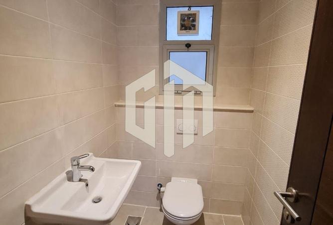 8324807 - Property Image 3