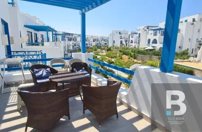 Chalet - 2 Bedrooms - 2 Bathrooms for sale in Mountain View - Ras Al Hekma - North Coast