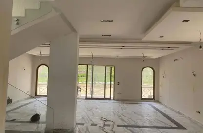فيلا - 3 غرف نوم - 3 حمامات للايجار في مدينتي - القاهرة