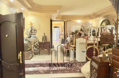 Villa - 6 Bedrooms - 5 Bathrooms for sale in Hassan Ma'moon St. - 6th Zone - Nasr City - Cairo