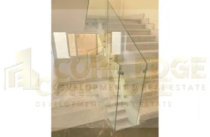 منزل مزدوج - 3 غرف نوم - 4 حمامات للبيع في كمبوند اب فيل - طريق مصر اسكندرية الصحراوي - مدينة 6 أكتوبر - الجيزة