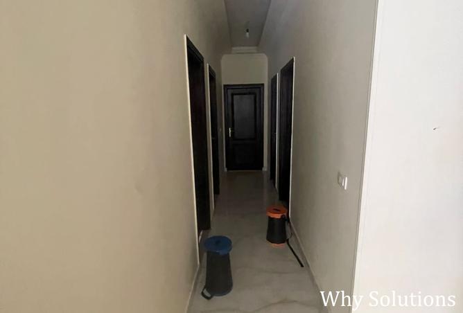 8193425 - Property Image 2