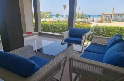 شاليه - 2 غرف نوم - 2 حمامات للبيع في ذا جروف - العين السخنة - السويس