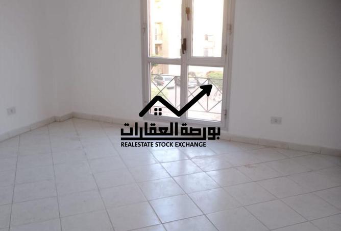 8001859 - Property Image 2