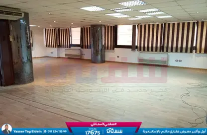 مكتب عمل جماعي - استوديو - 3 حمامات للايجار في شارع رشدي - رشدي - حي شرق - الاسكندرية