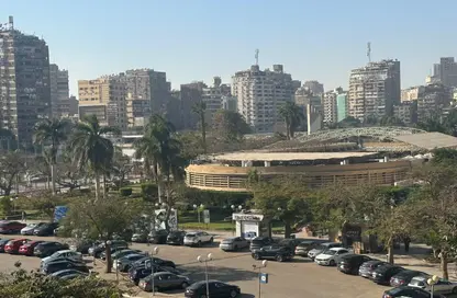 Apartment - 3 Bedrooms - 3 Bathrooms for sale in Shooting Club Street - Dokki - Giza